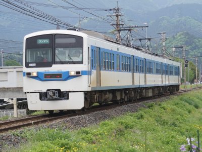秩 父 鉄 道